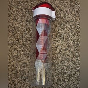 ROVE on the go water bottle Clear Water Bottle with Red Infuser